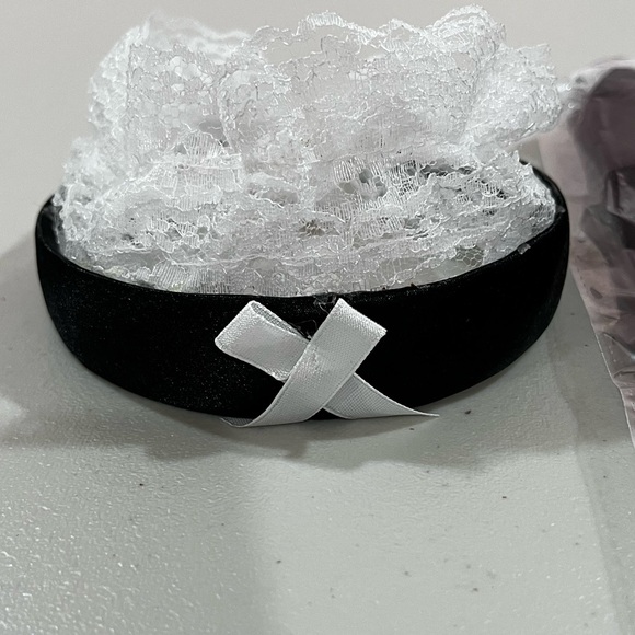 French Maid Costume - Picture 7 of 7